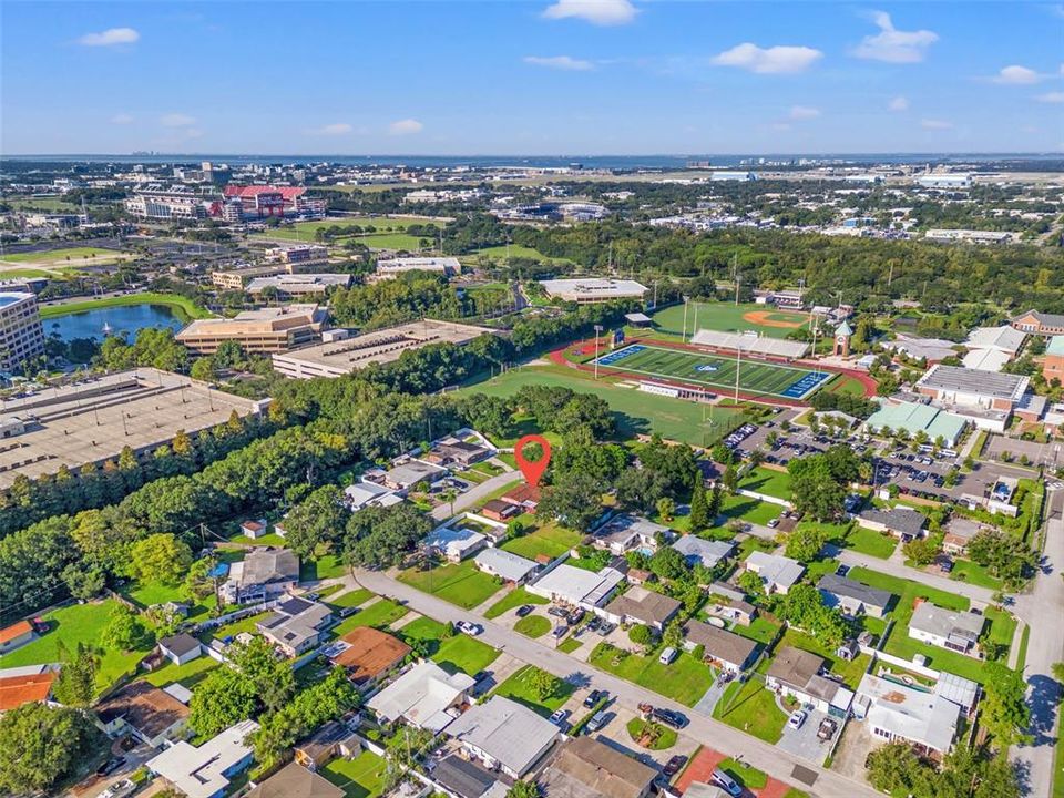 Minutes from Midtown, Raymond James Stadium, Armature Works, Tampa Riverwalk, TIA, and Downtown Tampa!