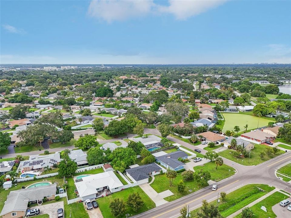 Active With Contract: $539,500 (3 beds, 2 baths, 1198 Square Feet)