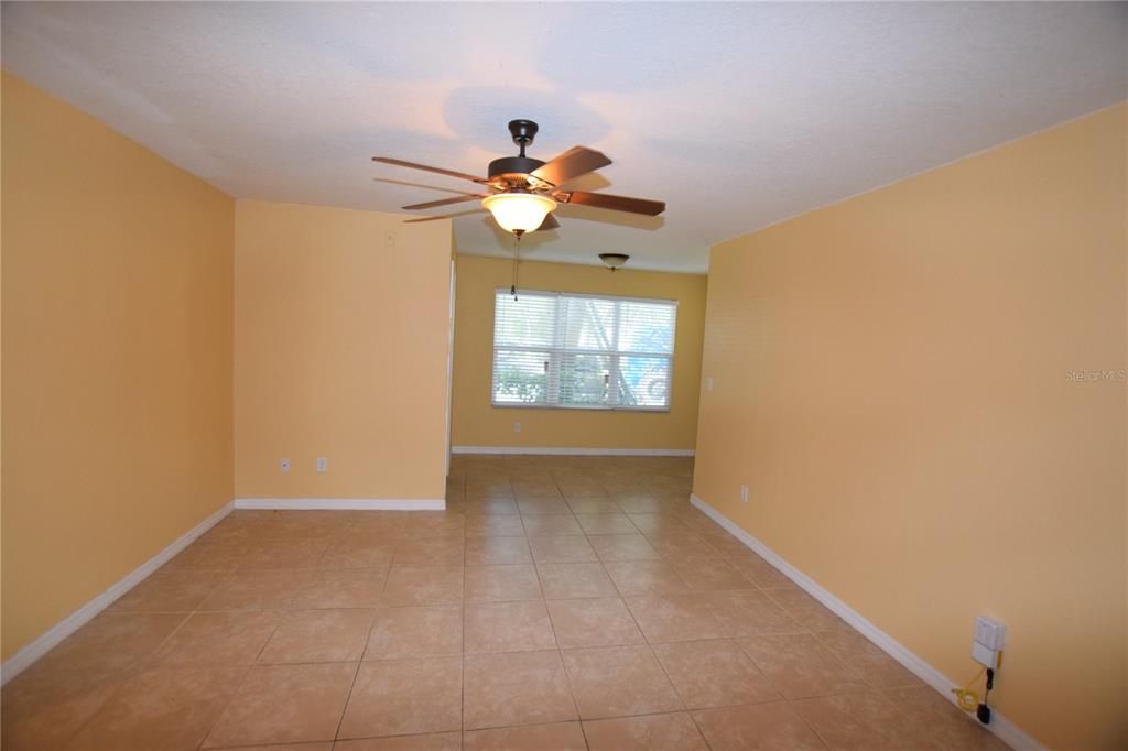 For Rent: $1,675 (2 beds, 2 baths, 1101 Square Feet)