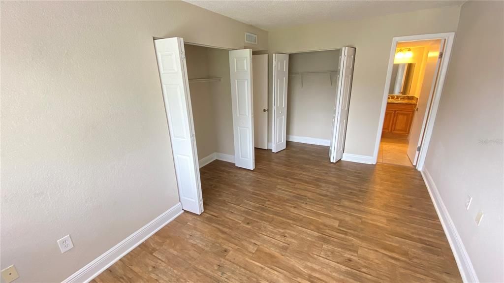 For Rent: $1,550 (2 beds, 2 baths, 976 Square Feet)