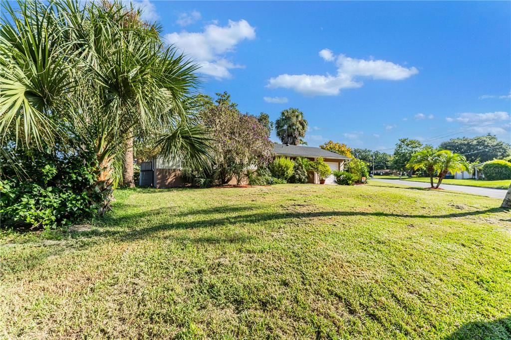 For Sale: $824,999 (3 beds, 2 baths, 1407 Square Feet)