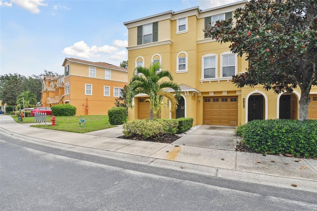 For Sale: $299,990 (3 beds, 2 baths, 1388 Square Feet)