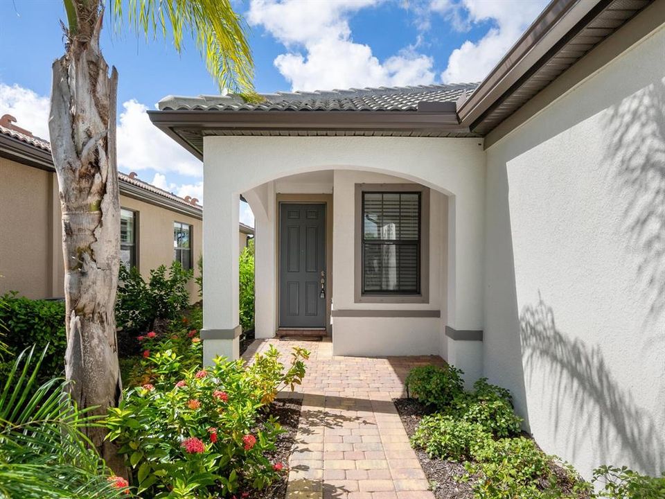 For Sale: $429,990 (2 beds, 2 baths, 1436 Square Feet)