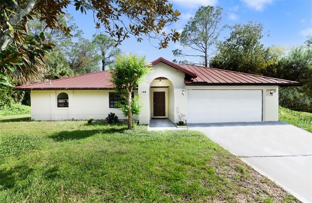 For Sale: $350,000 (4 beds, 2 baths, 2278 Square Feet)