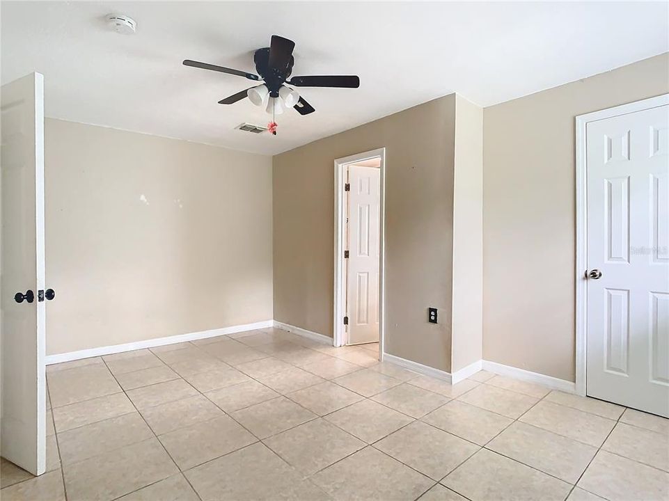 For Sale: $309,000 (4 beds, 2 baths, 1321 Square Feet)