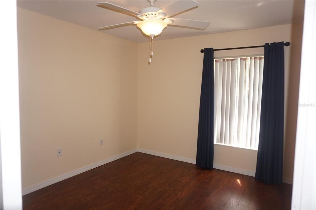 For Sale: $224,700 (2 beds, 2 baths, 1283 Square Feet)