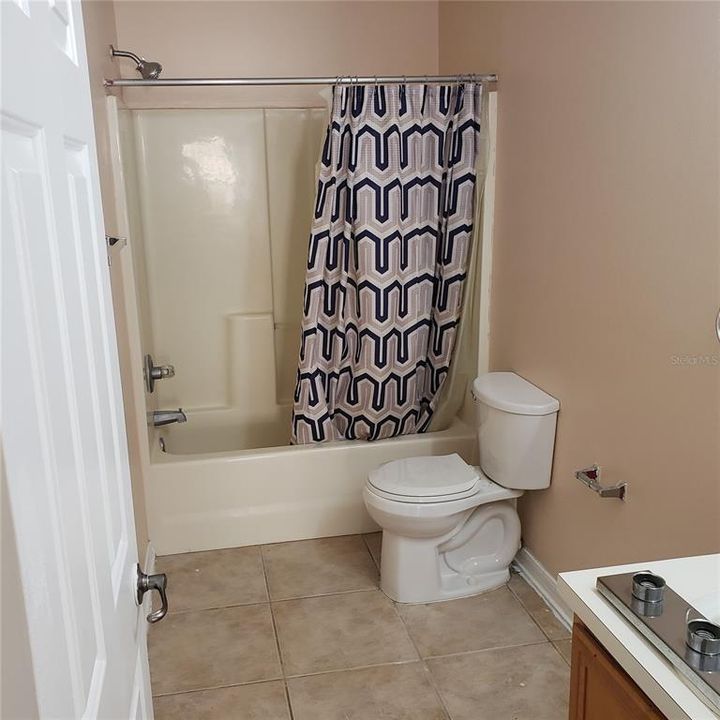 For Rent: $2,995 (3 beds, 3 baths, 2671 Square Feet)