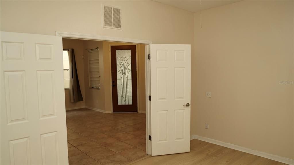 For Rent: $2,995 (3 beds, 3 baths, 2671 Square Feet)