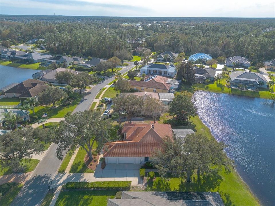 Active With Contract: $899,000 (4 beds, 2 baths, 2608 Square Feet)