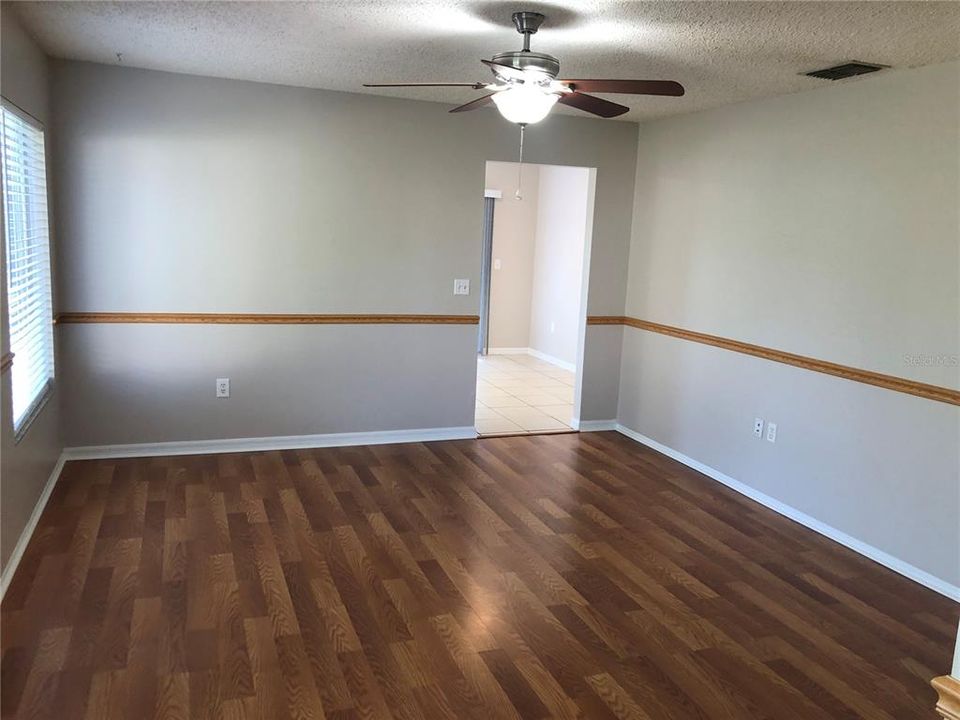 For Rent: $1,725 (3 beds, 2 baths, 1158 Square Feet)