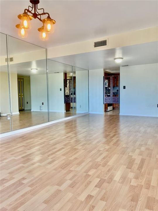 Light and Bright Dining room Living room Open floor plan