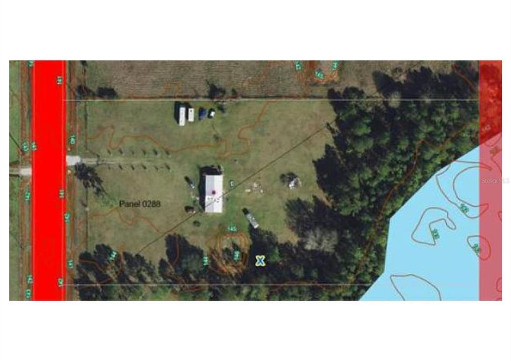 На продажу: $279,900 (5.01 acres)