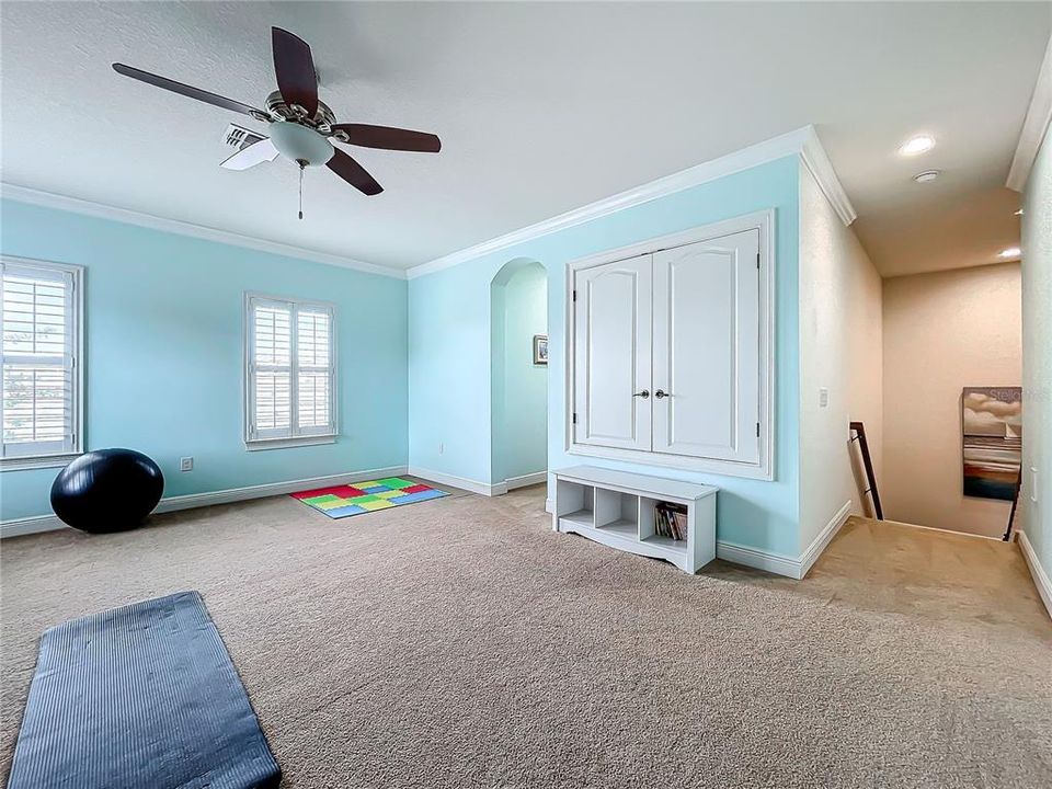 Upstairs Bonus Room