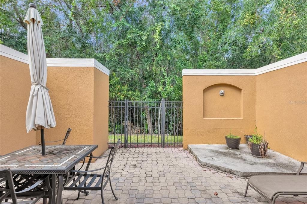 Patio/Courtyard