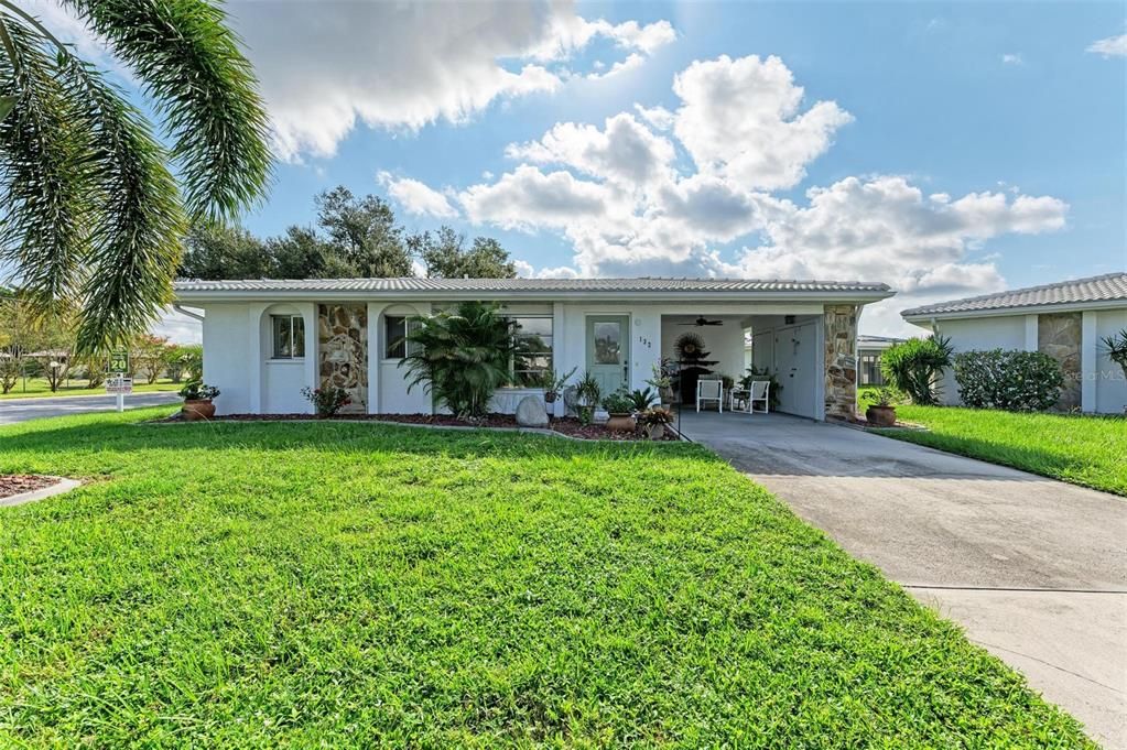 For Sale: $275,000 (3 beds, 2 baths, 1311 Square Feet)