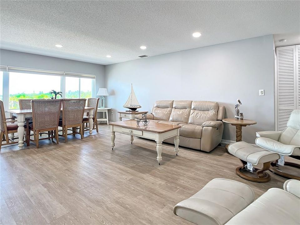 Living/Dining Room - Views of Clearwater Harbor