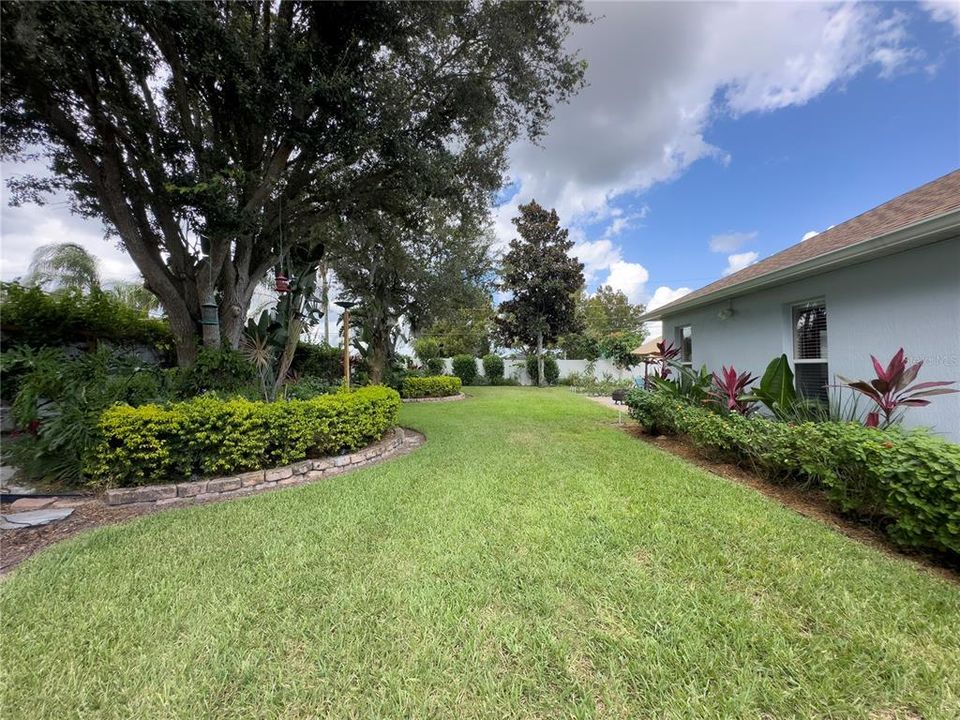 For Sale: $495,000 (3 beds, 2 baths, 2047 Square Feet)