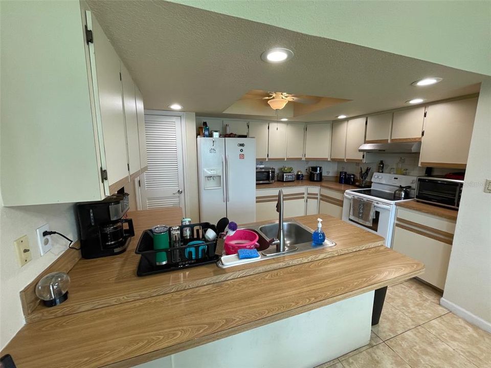 For Sale: $339,500 (3 beds, 2 baths, 1753 Square Feet)