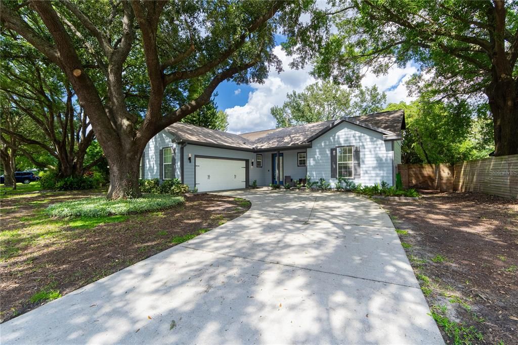 For Sale: $475,000 (3 beds, 2 baths, 1530 Square Feet)