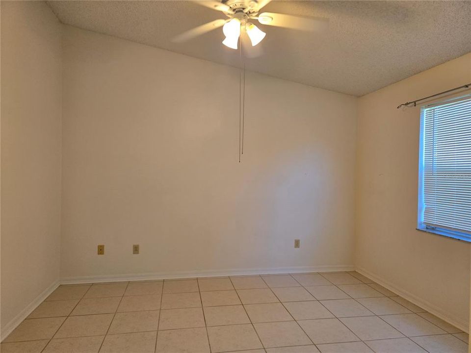 For Rent: $2,500 (2 beds, 2 baths, 1040 Square Feet)