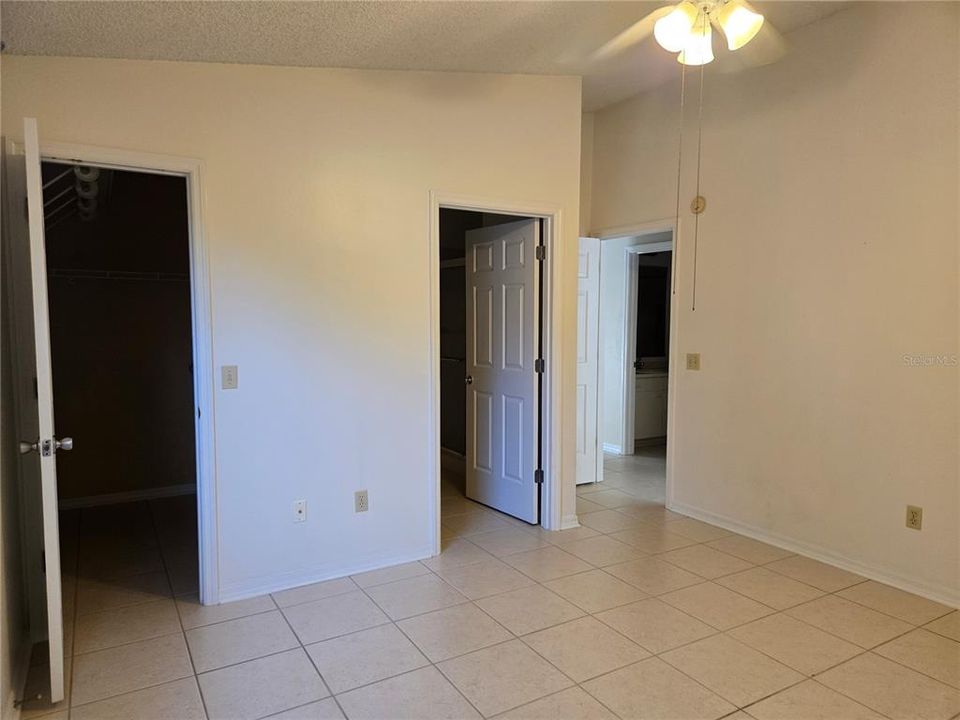 For Rent: $2,500 (2 beds, 2 baths, 1040 Square Feet)