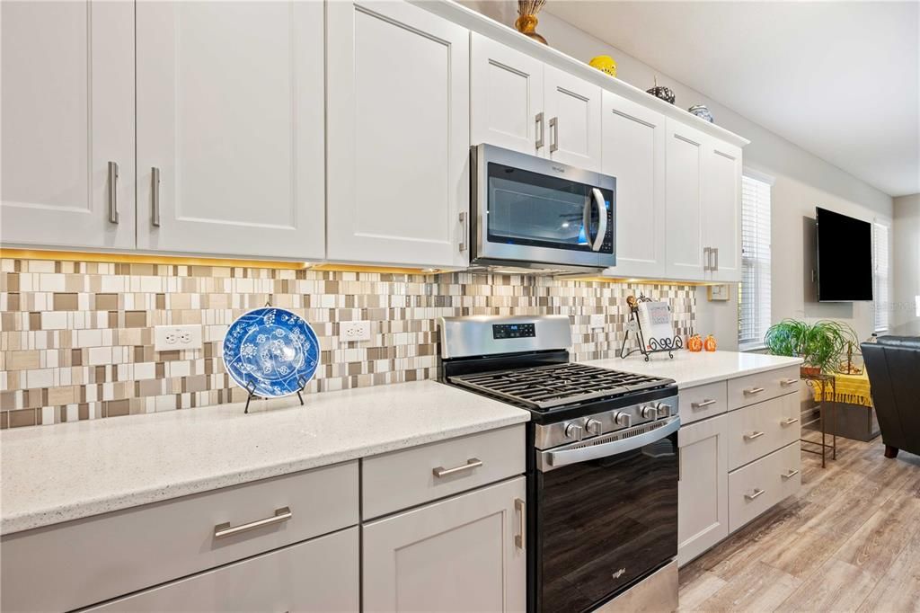 For Sale: $529,990 (3 beds, 2 baths, 2118 Square Feet)