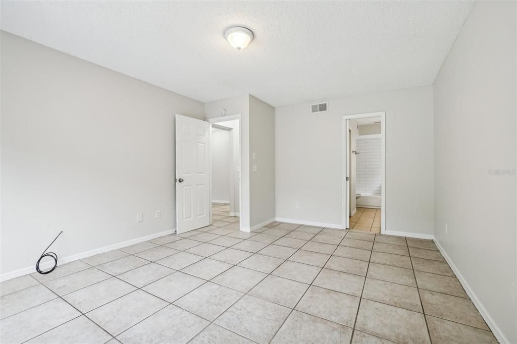 For Sale: $419,900 (3 beds, 2 baths, 1792 Square Feet)