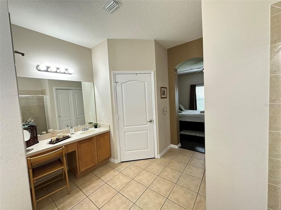 For Sale: $347,900 (3 beds, 2 baths, 1670 Square Feet)