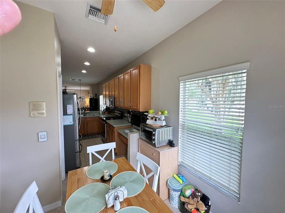 For Sale: $347,900 (3 beds, 2 baths, 1670 Square Feet)