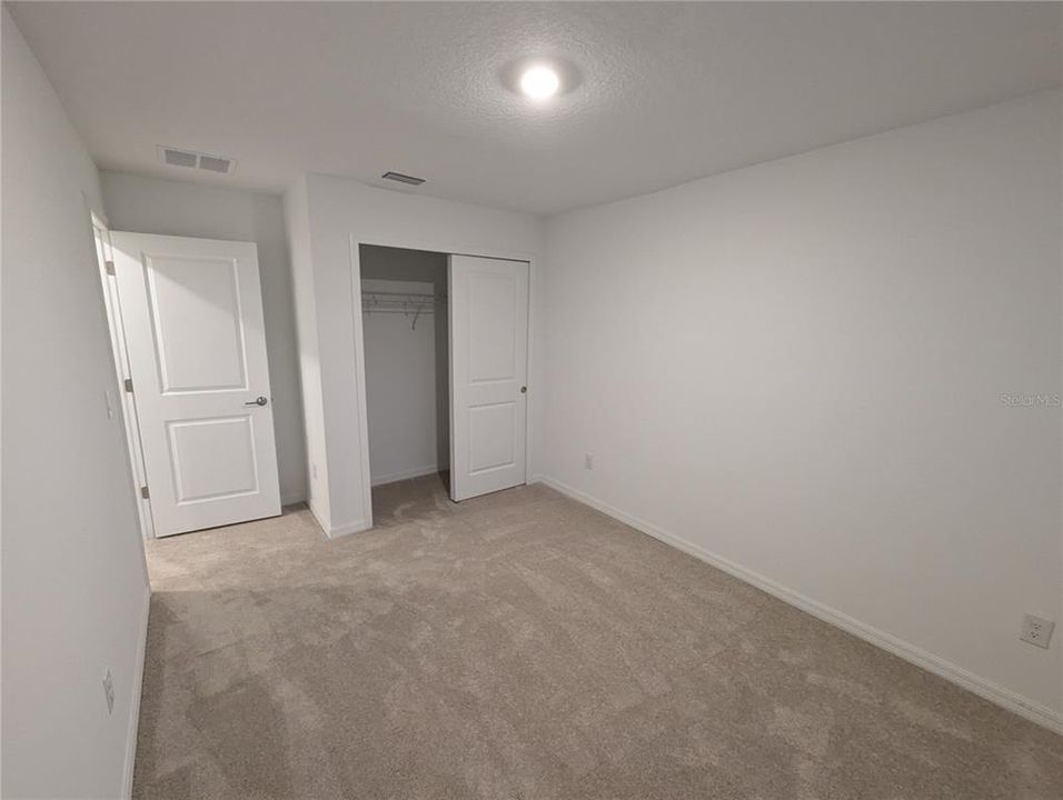 For Rent: $2,100 (3 beds, 2 baths, 1533 Square Feet)