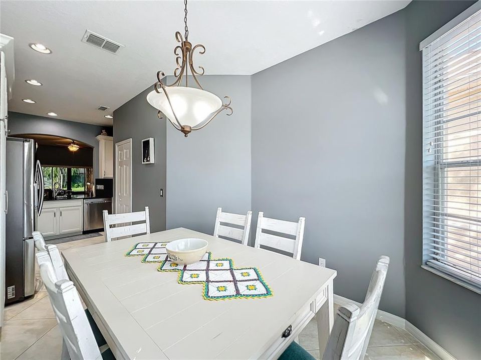 For Sale: $474,900 (3 beds, 2 baths, 1654 Square Feet)