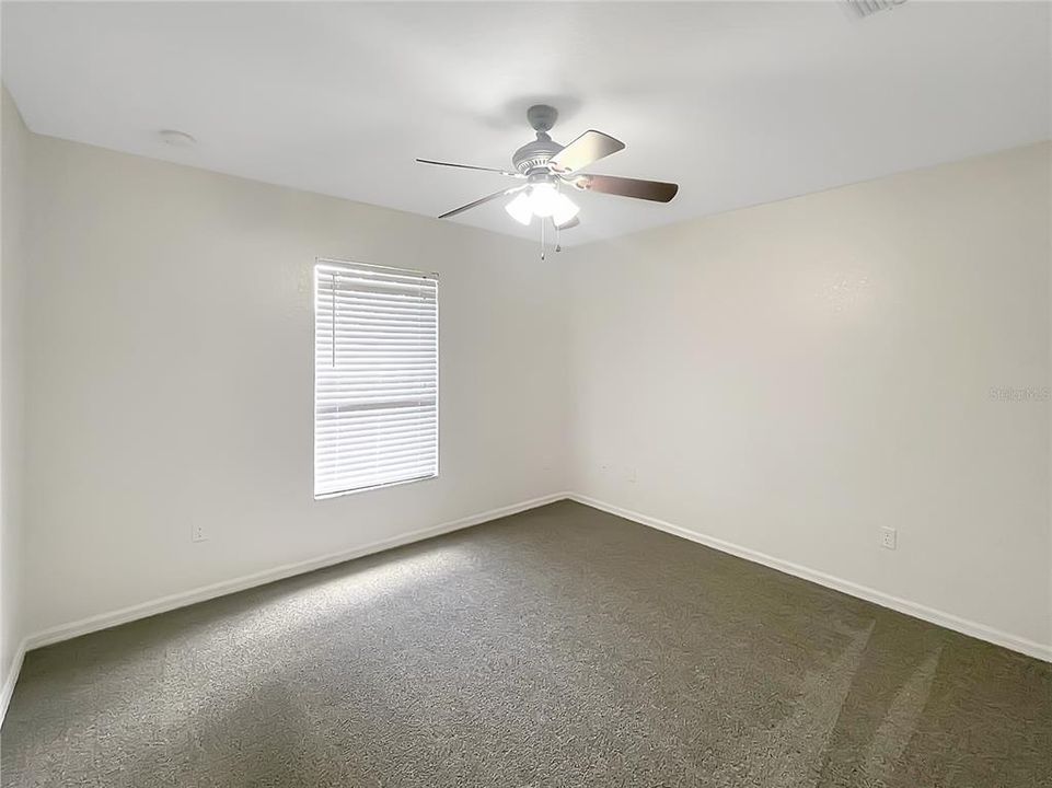 For Rent: $2,400 (4 beds, 2 baths, 1788 Square Feet)