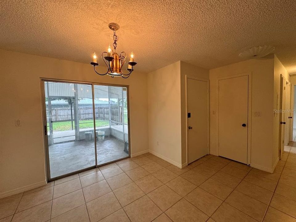 For Rent: $1,850 (2 beds, 2 baths, 1128 Square Feet)