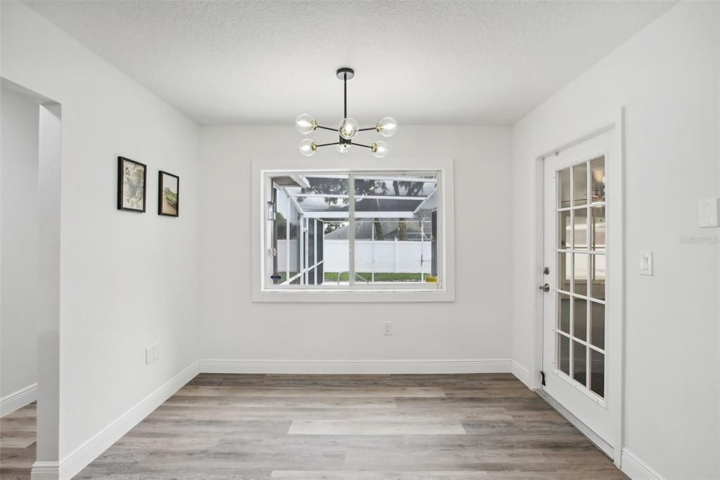 For Sale: $369,900 (3 beds, 2 baths, 1577 Square Feet)