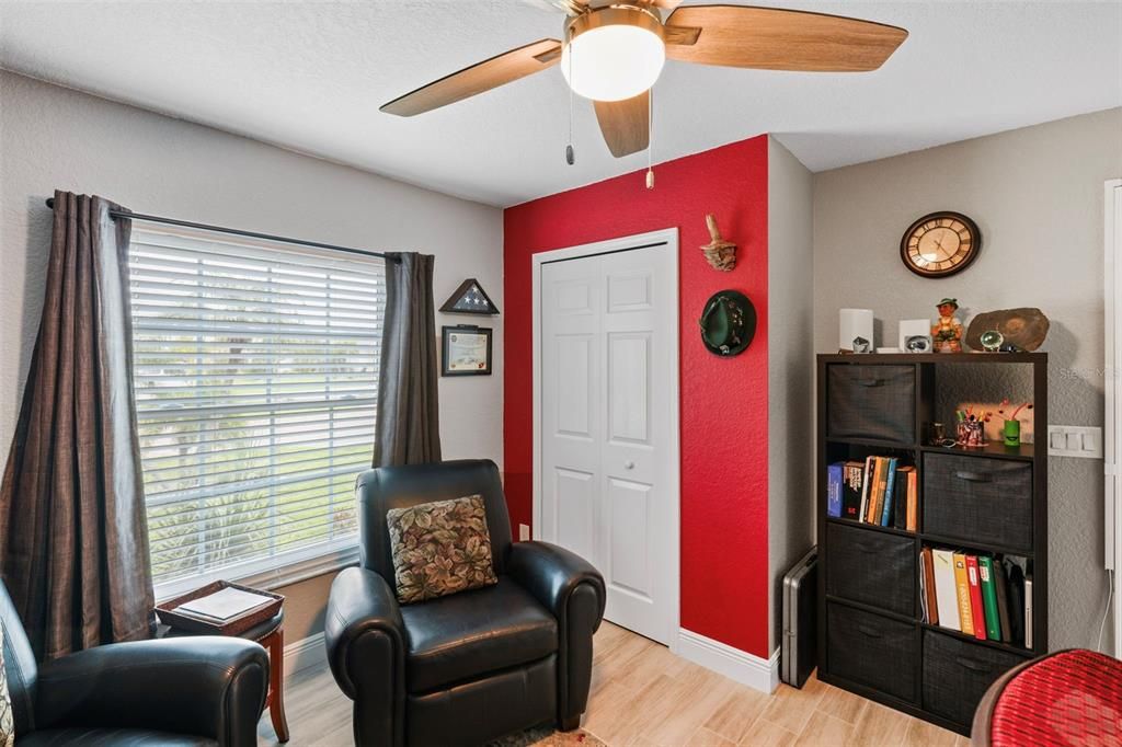 For Sale: $465,000 (4 beds, 2 baths, 1621 Square Feet)