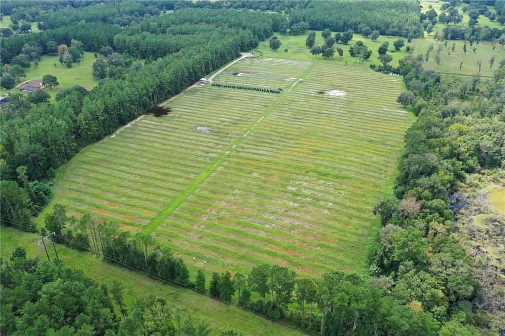 На продажу: $550,000 (20.70 acres)