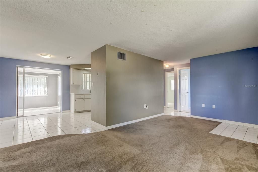 Active With Contract: $150,000 (2 beds, 1 baths, 1030 Square Feet)