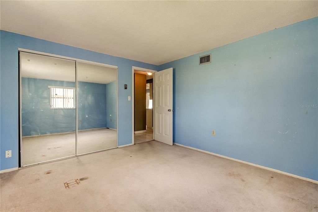 Active With Contract: $150,000 (2 beds, 1 baths, 1030 Square Feet)