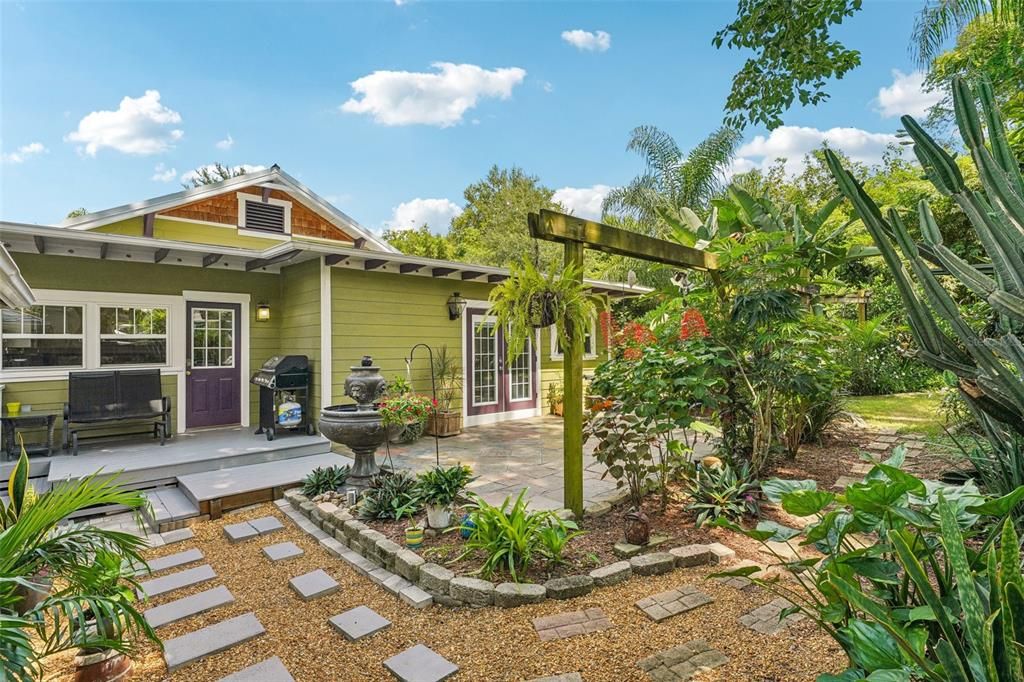 backyard decking access via kitchen