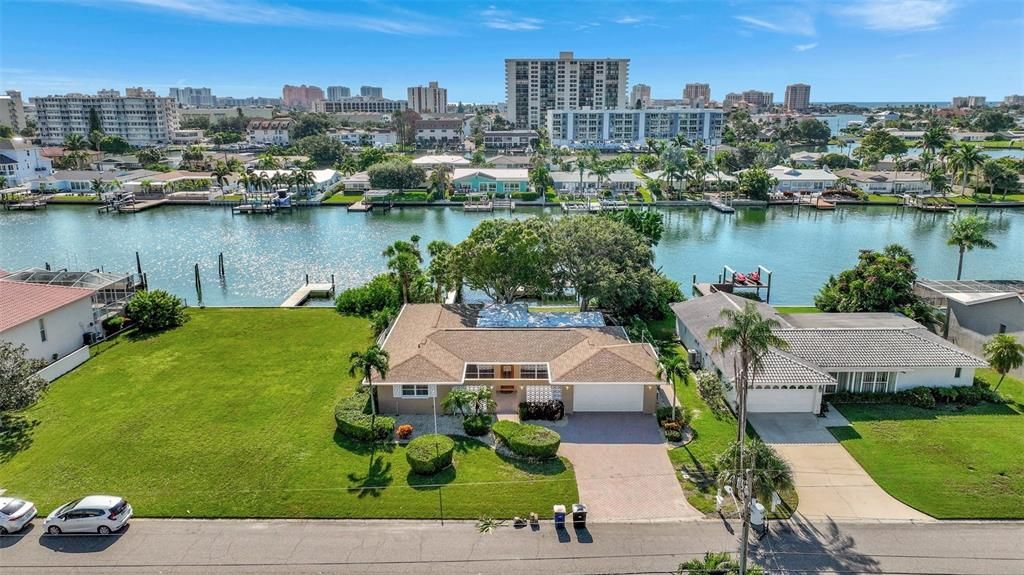 Have you dreamed of a waterfront lifestyle?