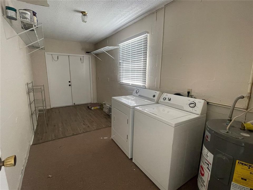 Storage and laundry Rm off Florida Room