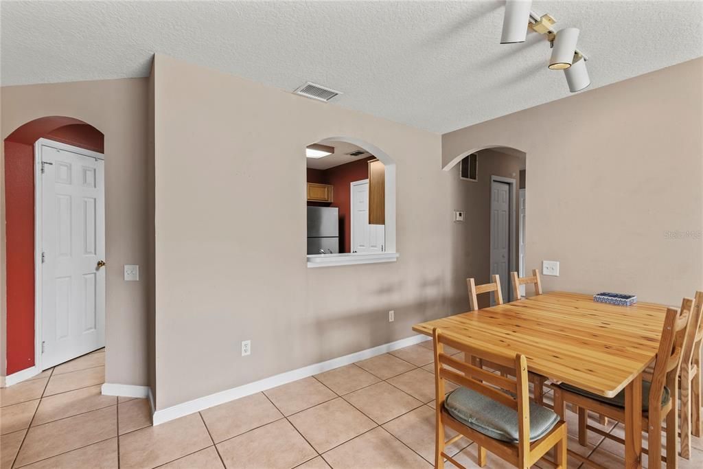 Living Room/Dining Room Combo