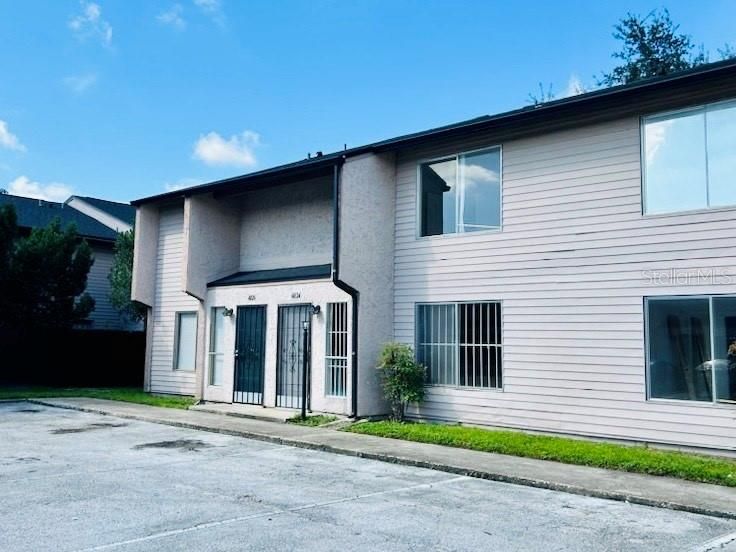 Recently Sold: $90,000 (2 beds, 1 baths, 1164 Square Feet)