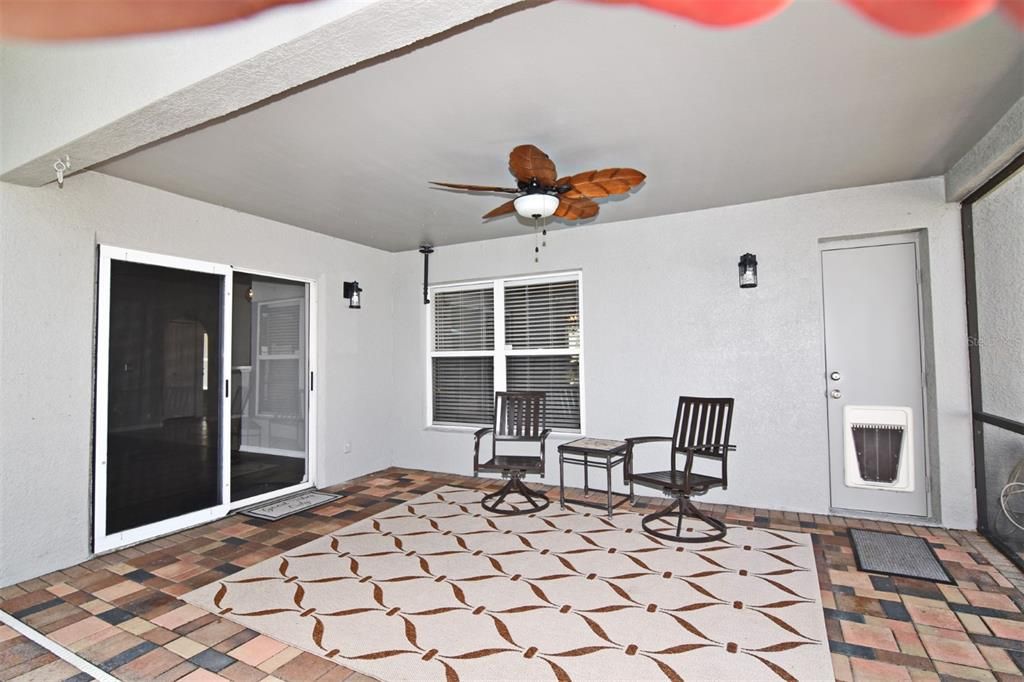 For Sale: $435,000 (3 beds, 2 baths, 1760 Square Feet)