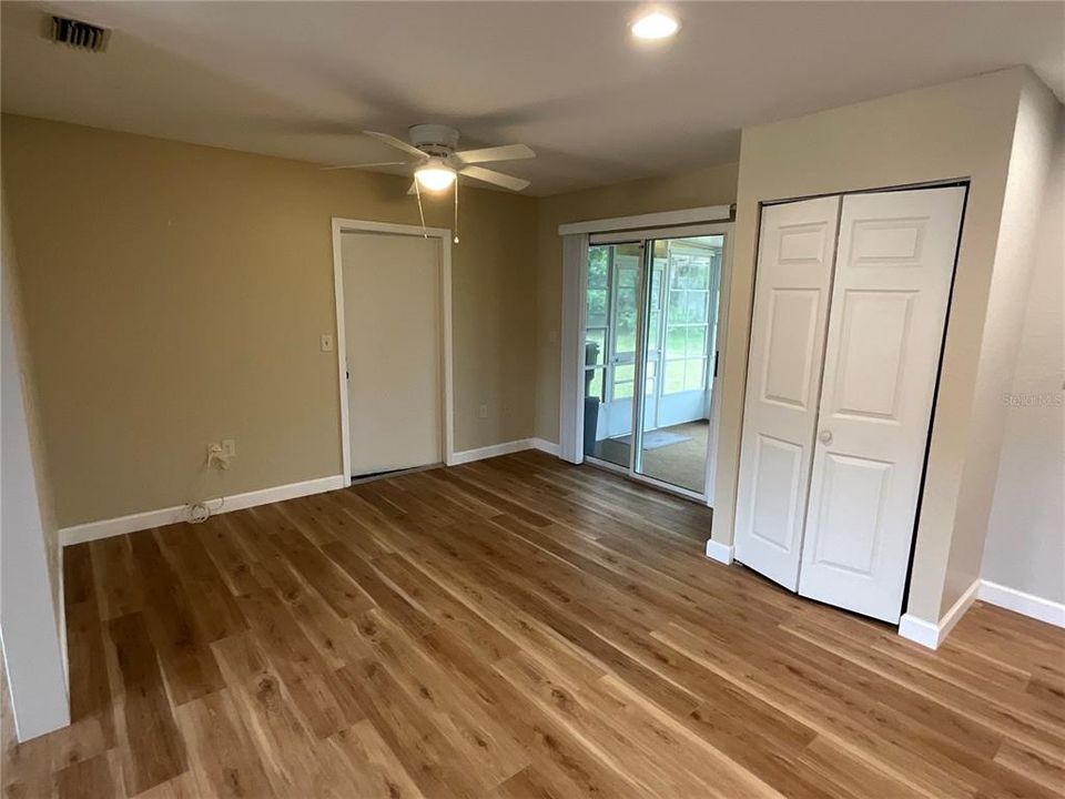 For Rent: $1,600 (2 beds, 2 baths, 892 Square Feet)