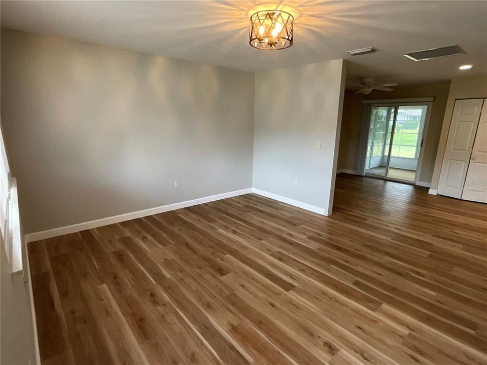 For Rent: $1,600 (2 beds, 2 baths, 892 Square Feet)