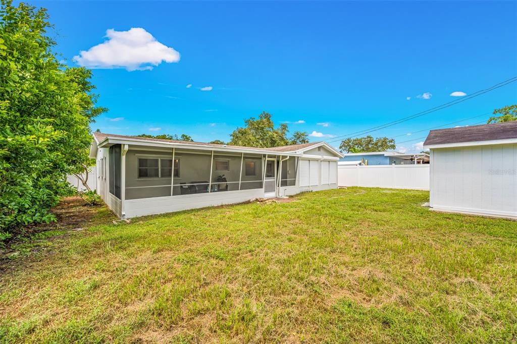 For Sale: $369,000 (3 beds, 2 baths, 1298 Square Feet)