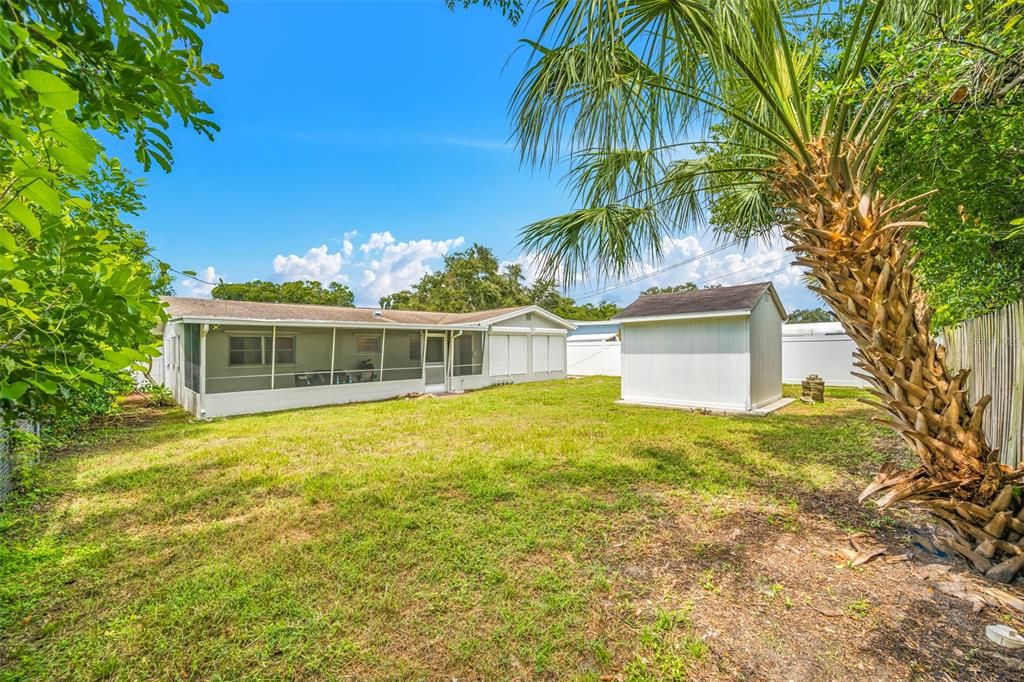 For Sale: $369,000 (3 beds, 2 baths, 1298 Square Feet)