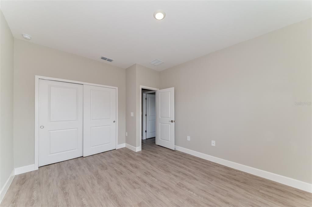 For Sale: $349,900 (3 beds, 2 baths, 1791 Square Feet)