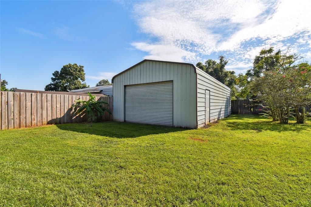 For Sale: $499,000 (3 beds, 2 baths, 1386 Square Feet)